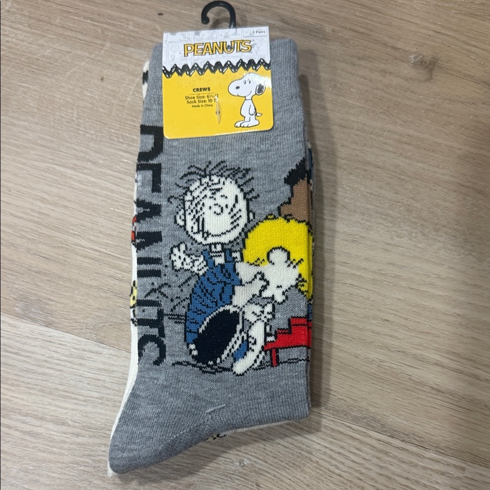 Peanuts Grey Crew Socks with Linus and Sally Graphics